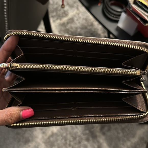 Louis Vuitton Damier Zippy Zip Around Long Wallet purse - Picture 5 of 8